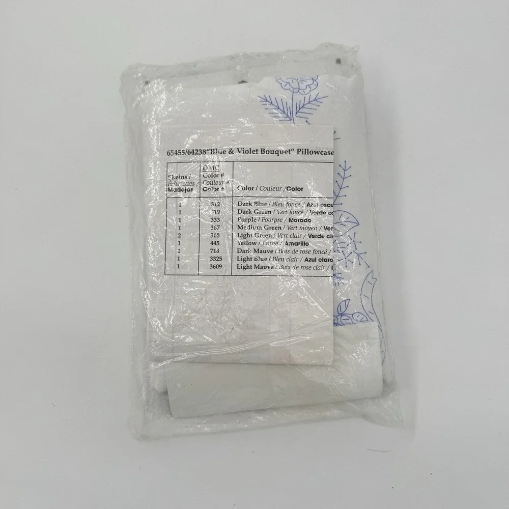 VTG Bucilla Stitchers Gallery Stamped Cross‎ Stitch Two Pillowcases Kit Bouquet